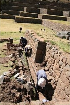 Wartungsarbeiten in Machu Picchu