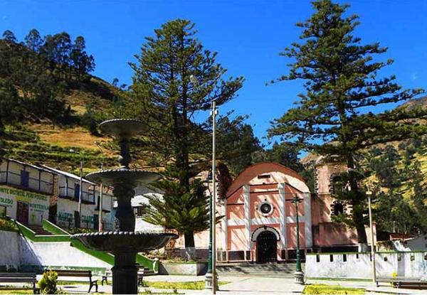 Templo San Crist�bal de Huachos